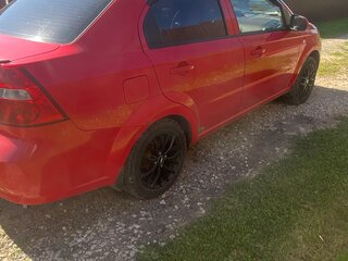 2007 Chevrolet Aveo I Рестайлинг, красный, 270000 рублей, вид 3