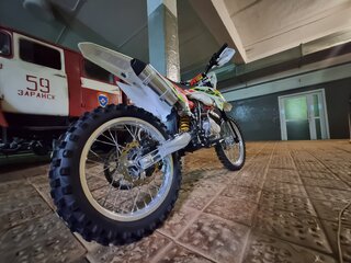 2023 BSE Z2, серебристый, 140000 рублей, вид 1