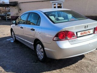 2008 Honda Civic VIII, серебристый, 870000 рублей, вид 4