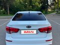 2015 Kia Rio III Рестайлинг, белый, 830000 рублей - вид 4