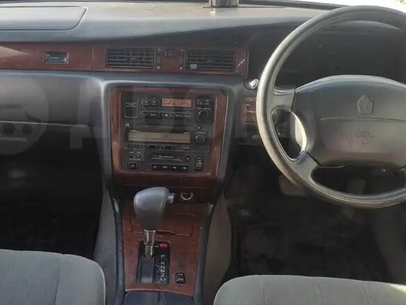 1997 Toyota Crown X (S150), белый, 650000 рублей - вид 7