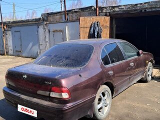 1999 Nissan Maxima IV (A32), красный, 150000 рублей, вид 4
