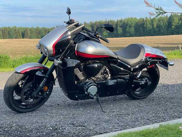2017 Suzuki Boulevard M109R, серебристый, 2377335 рублей - вид 1