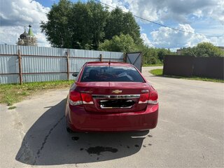 2011 Chevrolet Cruze I, красный, 550000 рублей, вид 4
