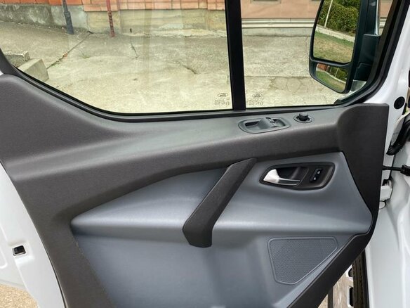 2015 Ford Transit Custom, белый, 2500000 рублей - вид 12