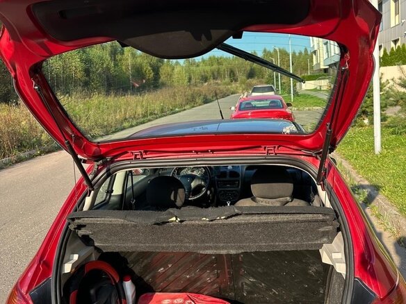 2009 Peugeot 206, красный, 350000 рублей - вид 8