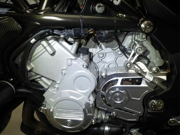 2014 MV Agusta Brutale 800, чёрный, 800000 рублей - вид 7