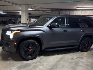 2023 Toyota Sequoia III, серый, 13500000 рублей, вид 4