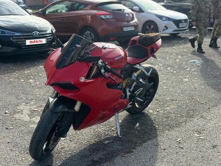 2012 Ducati 1199 Panigale, красный, 950000 рублей, вид 3