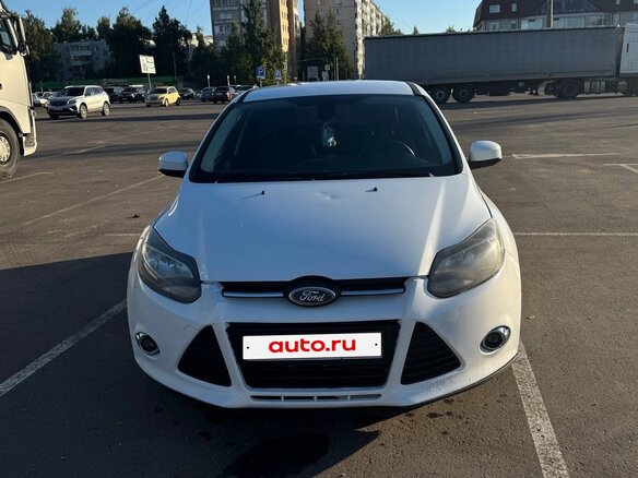 2012 Ford Focus III, белый, 700000 рублей