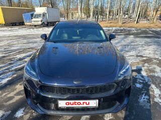 2021 Kia Stinger I Рестайлинг, синий, 3400000 рублей, вид 2