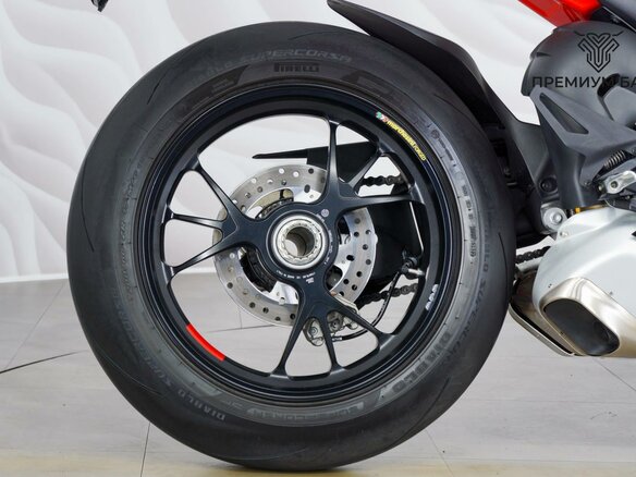 2023 Ducati Panigale V4, красный, 2699000 рублей - вид 8