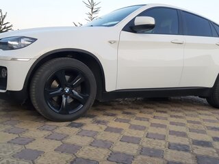 2013 BMW X6 35i I (E71) Рестайлинг, белый, 2600000 рублей, вид 2
