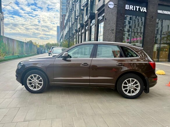 2011 Audi Q5 I (8R), коричневый, 1450000 рублей - вид 3