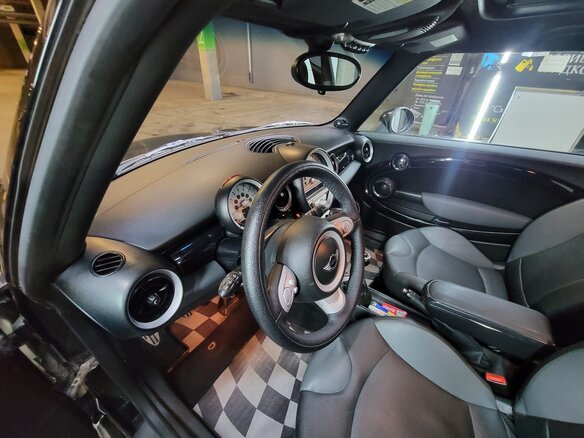 2009 Mini Clubman John Cooper Works I, чёрный - вид 9