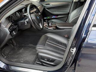 2018 BMW 5 серии 520d xDrive VII (G30/G31/G38), синий, 3990000 рублей, вид 5