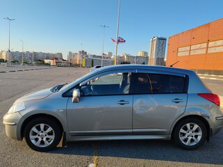 2010 Nissan Tiida I Рестайлинг, серый, 610000 рублей, вид 4