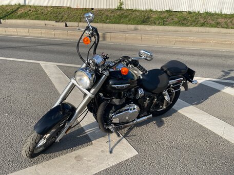 2008 Triumph America, чёрный, 600000 рублей, вид 1