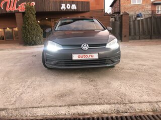 2020 Volkswagen Golf VII Рестайлинг, серый, 1670000 рублей, вид 4