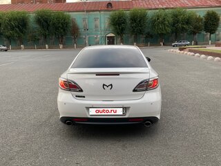 2010 Mazda 6 II (GH) Рестайлинг, белый, 1075000 рублей, вид 3