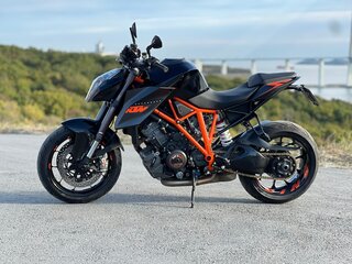 2017 KTM 1290 Super Duke R, чёрный, 750000 рублей, вид 3