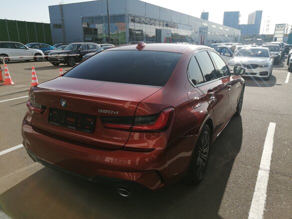 2020 BMW 3 серии 320d xDrive VII (G2x), оранжевый, 4650000 рублей - вид 7