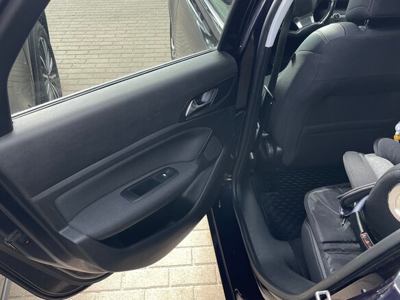 2019 Peugeot 308 II Рестайлинг, синий, 1100000 рублей - вид 12