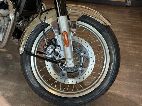 2026 Royal Enfield Classic 650, чёрный, 723000 рублей, вид 5