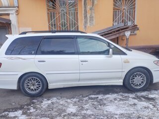 1998 Nissan Presage I, белый, 430000 рублей, вид 2
