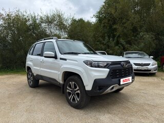 2024 Lada (ВАЗ) Niva Travel I, белый, 1399000 рублей, вид 2
