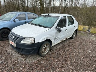2011 Renault Logan I Рестайлинг, белый, 220000 рублей, вид 1