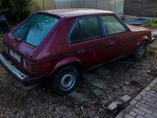 1987 Dodge Omni, красный, 100000 рублей, вид 3