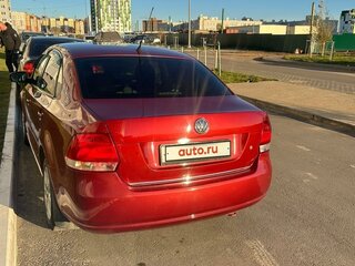 2011 Volkswagen Polo V, пурпурный, 920000 рублей, вид 5