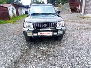 2000 Toyota Land Cruiser Prado 90 Series Рестайлинг, зелёный, 990000 рублей, вид 2