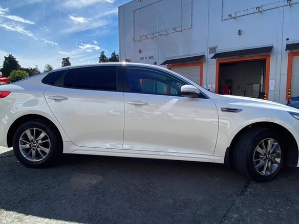 2017 Kia Optima IV, белый, 1090000 рублей - вид 6