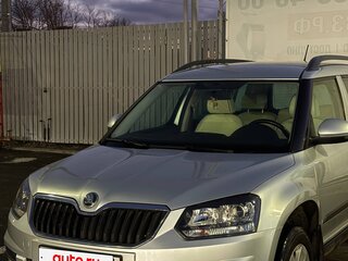 2014 Skoda Yeti I Рестайлинг, серый, 710000 рублей, вид 3