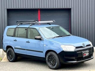 2020 Toyota Probox I Рестайлинг, бежевый, 1200001 рублей, вид 1