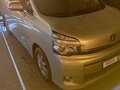 2013 Toyota Voxy II (R70) Рестайлинг, серый, 1750000 рублей - вид 3