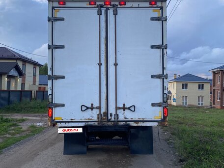 2003 Freightliner Business Class (M2), белый, 1490000 рублей, вид 5