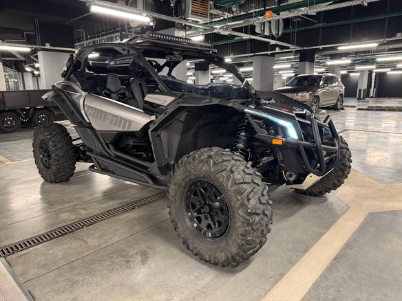 2017 BRP Can-Am Maverick X RS DPS, чёрный, 2800000 рублей - вид 11