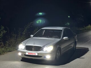 2003 Mercedes-Benz C-Класс 180 II (W203), белый, 650000 рублей, вид 1