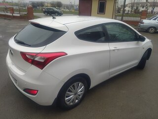 2013 Hyundai i30 II, белый, 980000 рублей, вид 4