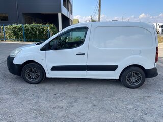 2011 Citroen Berlingo II, белый, 620000 рублей, вид 5