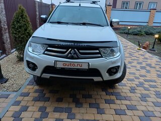 2013 Mitsubishi Pajero Sport II Рестайлинг, белый, 1950000 рублей, вид 3