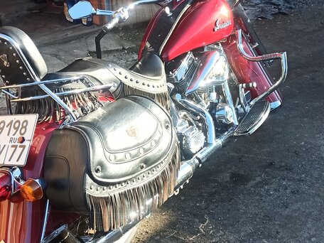 1999 Indian Chief, красный, 1650000 рублей, вид 4