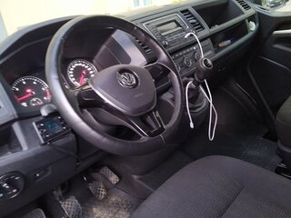 2019 Volkswagen Caravelle T6, чёрный, 2385999 рублей, вид 4