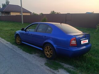 2010 Skoda Octavia I (A4) Рестайлинг, серый, 780000 рублей, вид 4