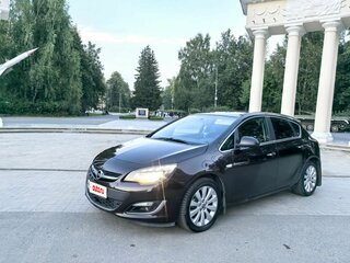 2013 Opel Astra J Рестайлинг, коричневый, 840000 рублей, вид 1