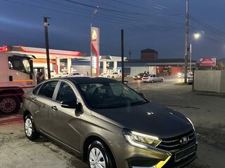 2024 Lada (ВАЗ) Vesta I Рестайлинг (NG), коричневый, 1650000 рублей, вид 4