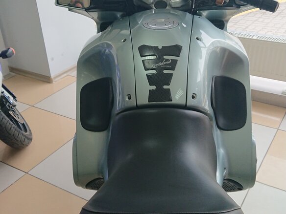 1997 BMW R 1100 RT, серебристый, 300000 рублей